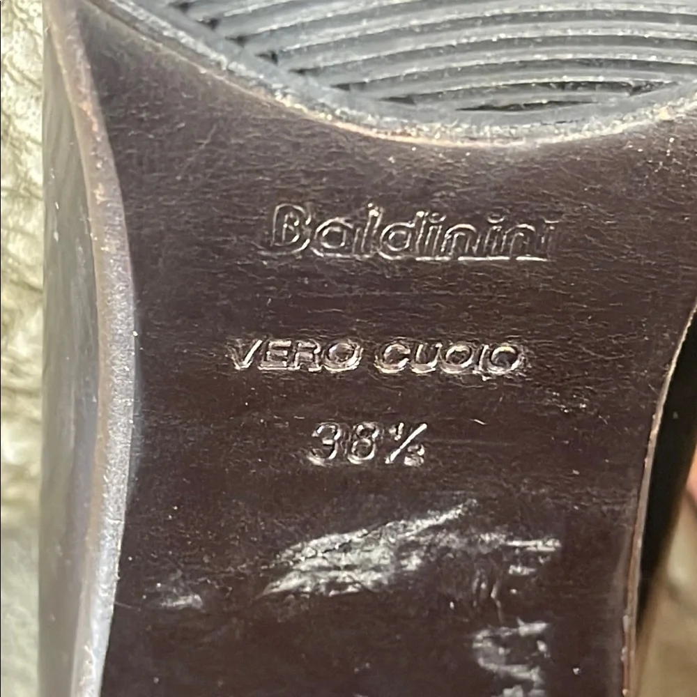 Baldinini Brown Leather Classic Heels Pumps Made in Italy Size 38.5